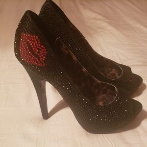 Betsy Johnson heels size 6½